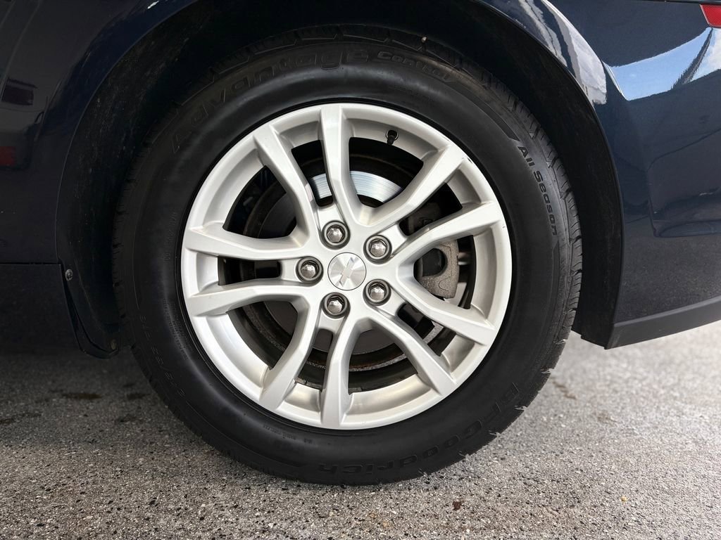 Used 2015 Chevrolet Camaro LS w/ White Rally Stripe Package image 27