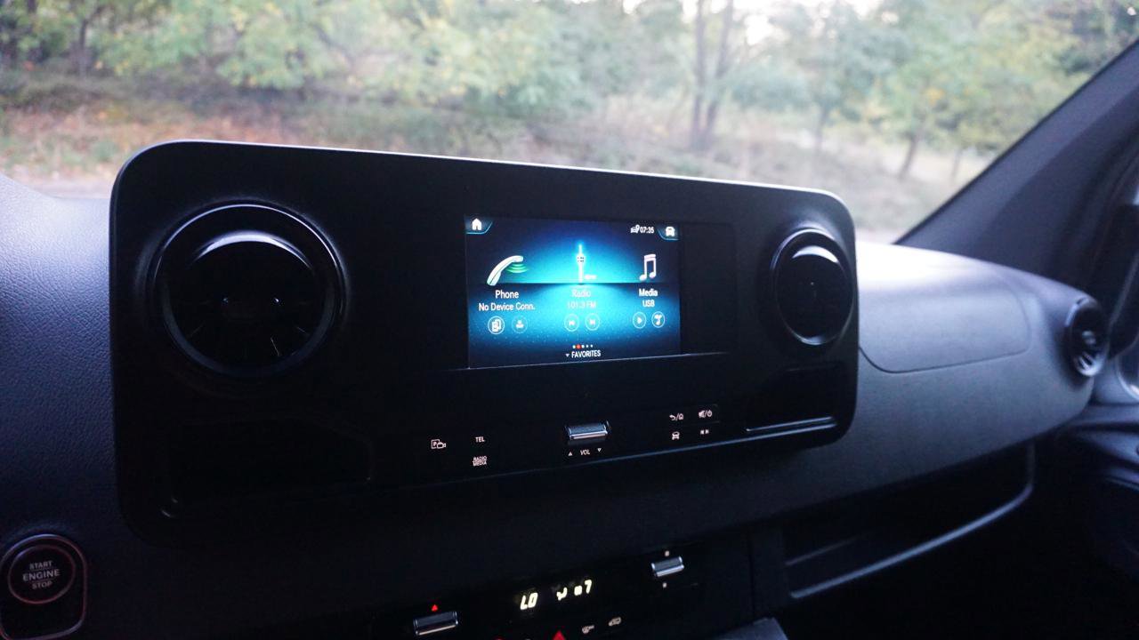 Used 2023 Mercedes-Benz Sprinter 2500 image 15