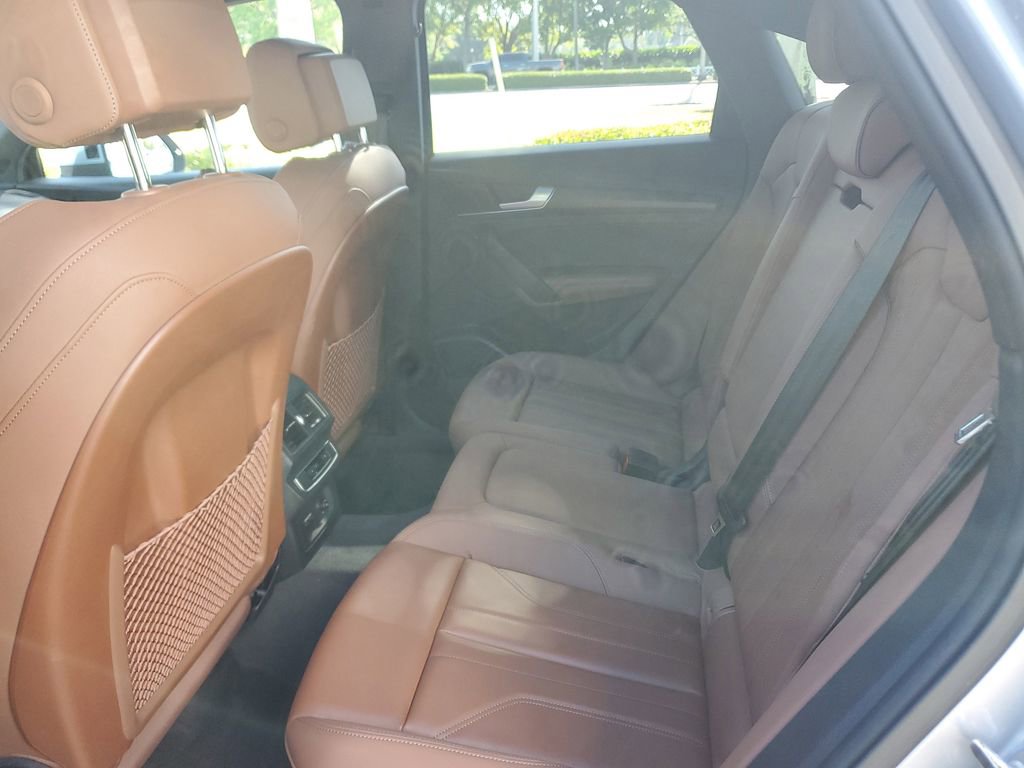 Used 2023 Audi Q5 2.0T Premium Plus w/ Premium Plus Package image 14