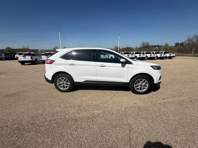 Used 2024 Ford Edge SEL w/ Convenience Package AWD/4WD image 8