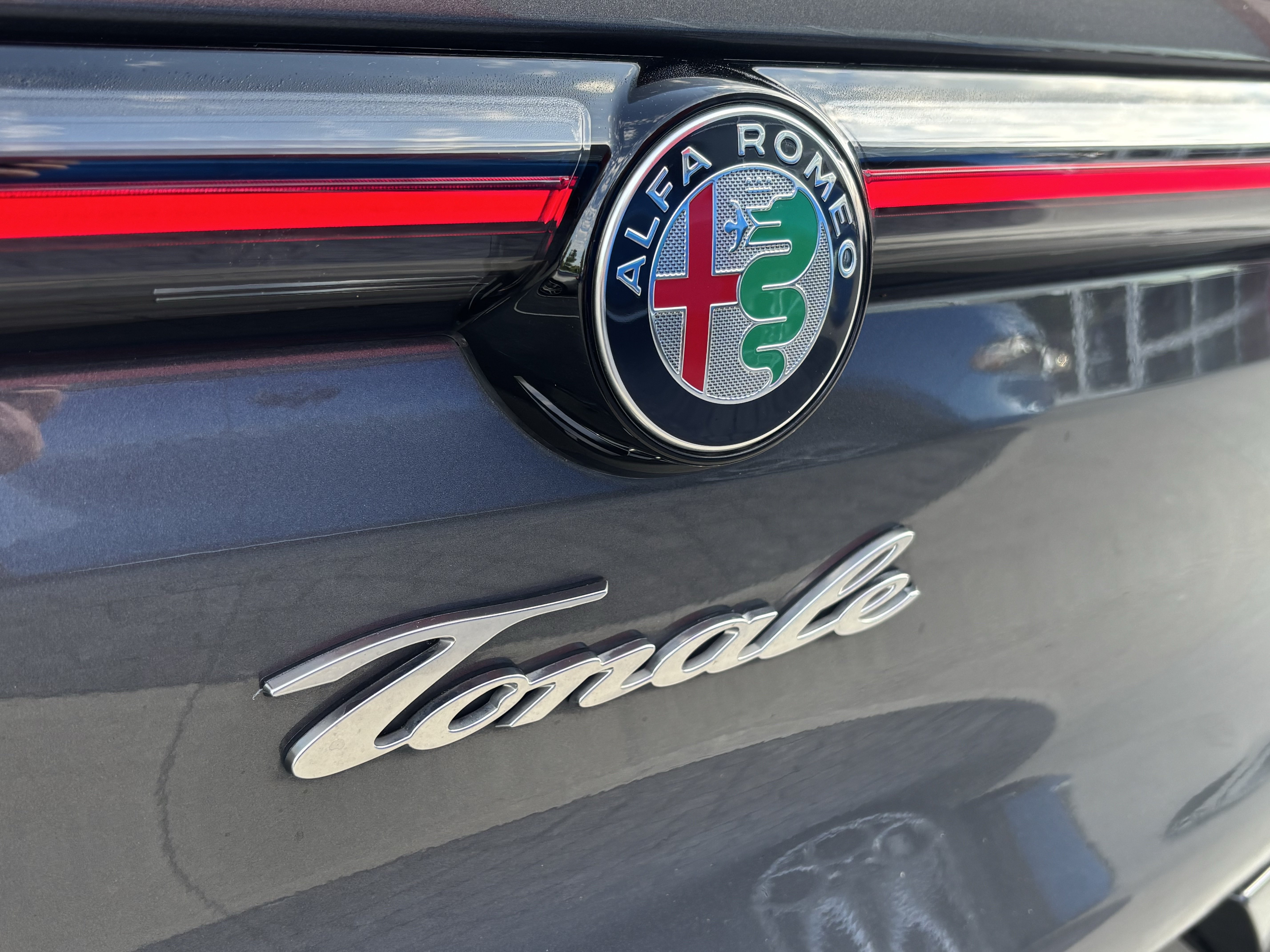 Used 2024 Alfa Romeo Tonale Ti w/ Active Assist Package AWD/4WD image 14