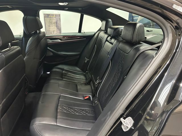 Used 2021 BMW 540i xDrive w/ Premium Package image 21