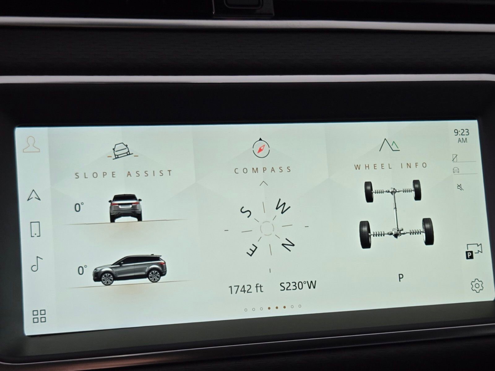 Used 2023 Land Rover Range Rover Evoque S image 27