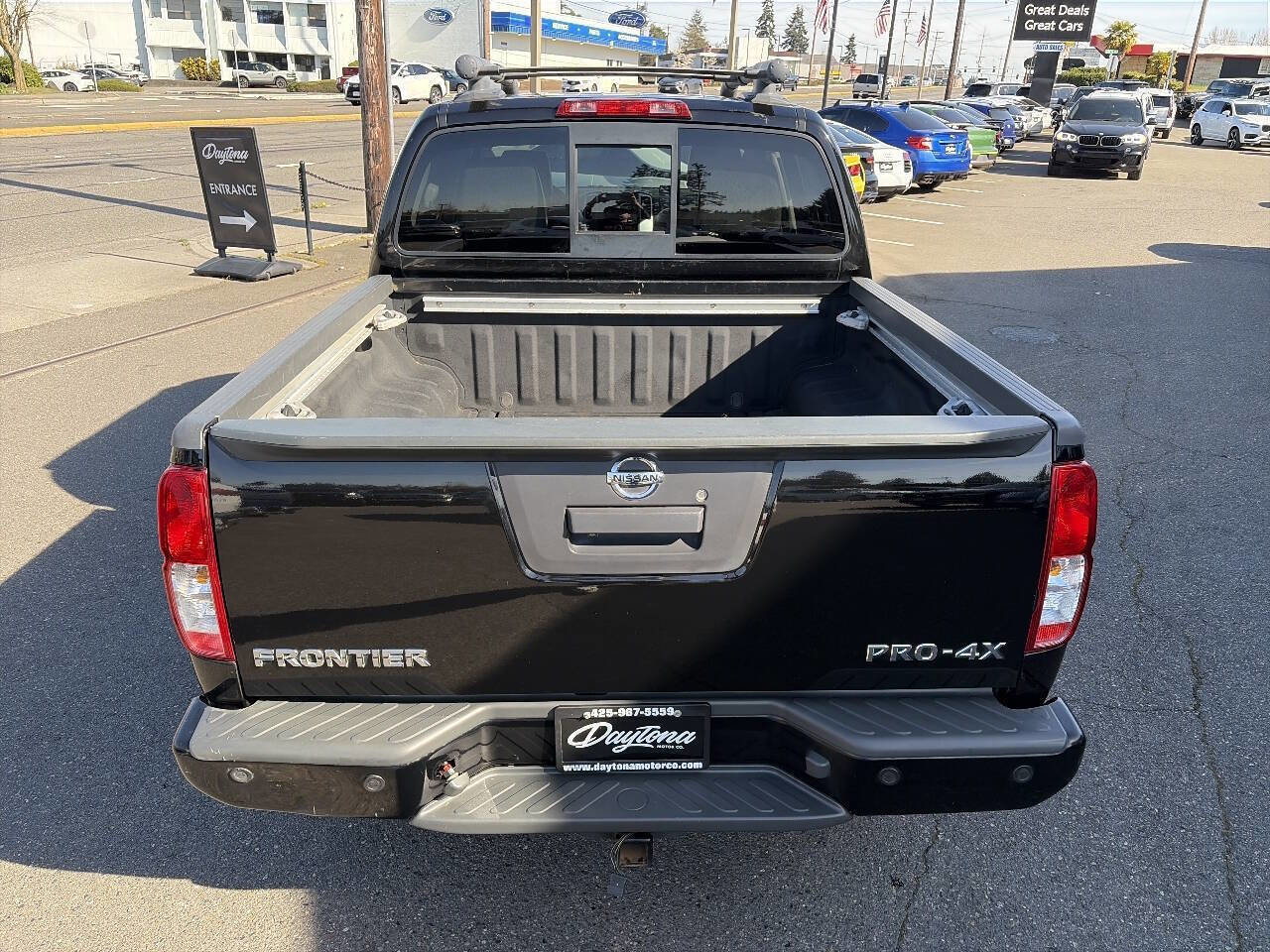 Used 2015 Nissan Frontier PRO-4X w/ Pro-4x Luxury Package AWD/4WD image 5