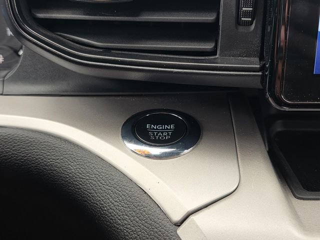 Used 2023 Ford Explorer XLT RWD image 24