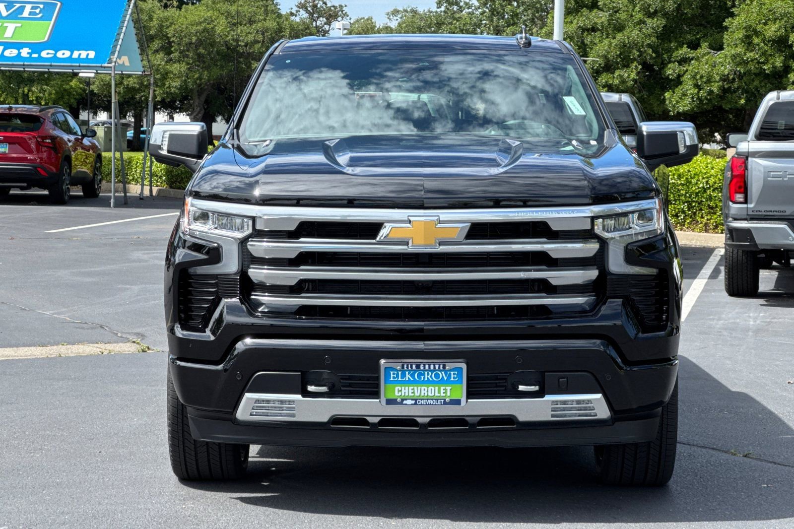 New 2026 Chevrolet Silverado 1500 High Country AWD/4WD image 8
