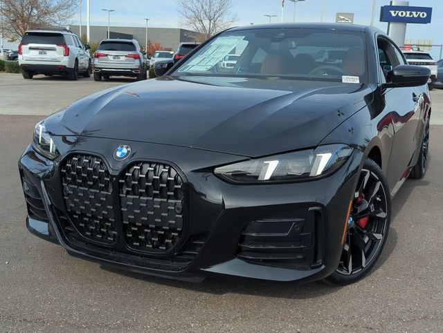 Used 2026 BMW 430i Coupe w/ M Sport Package RWD image 3