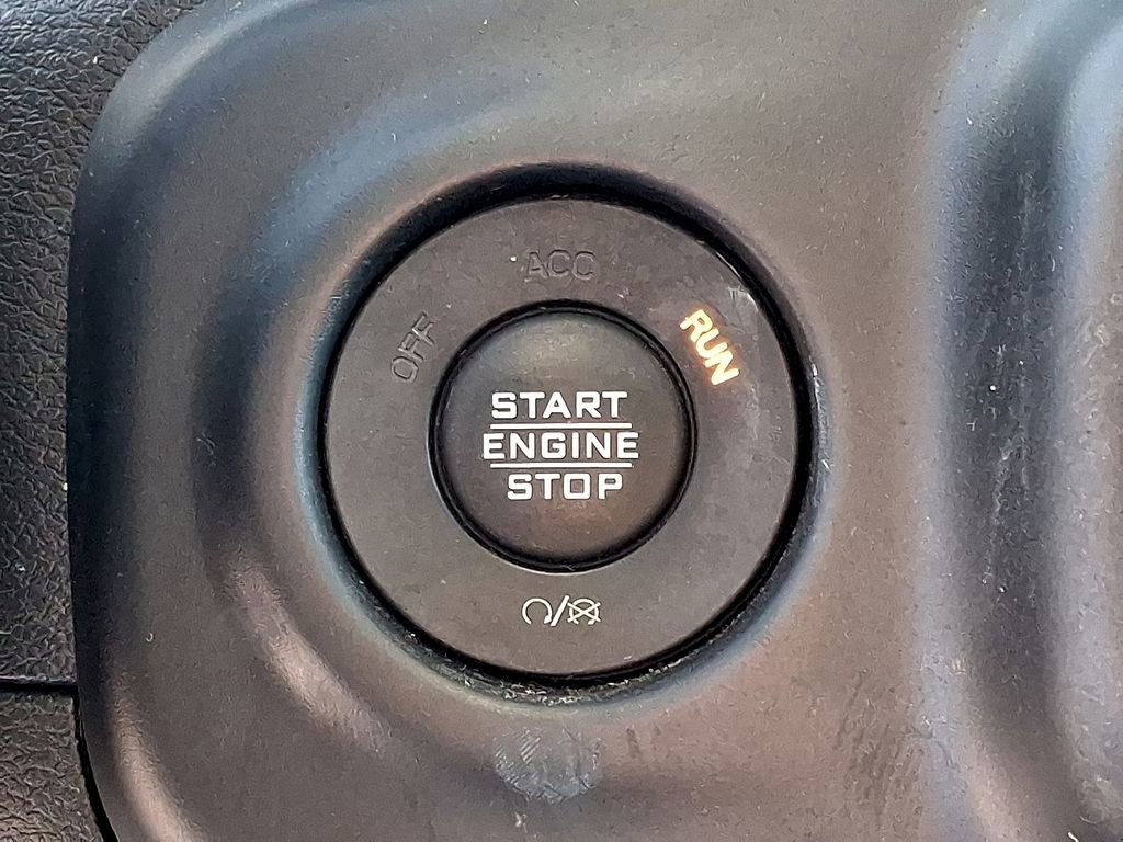 Used 2023 Jeep Wrangler Sport image 22