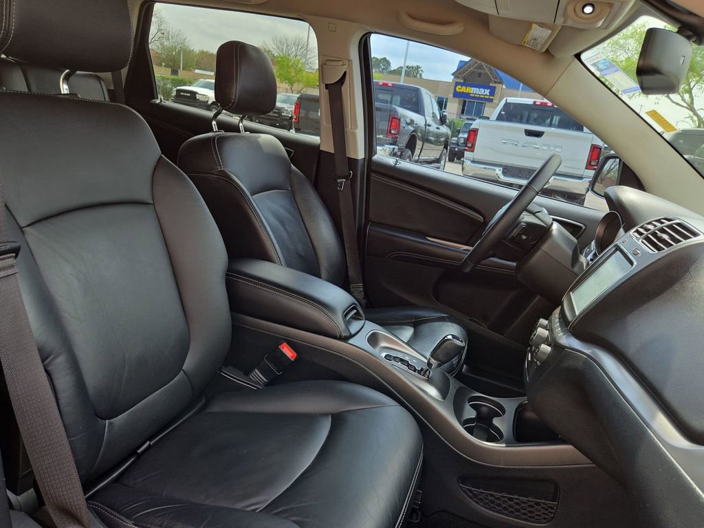 Used 2017 Dodge Journey Crossroad w/ Rear Seat Video Group I image 29