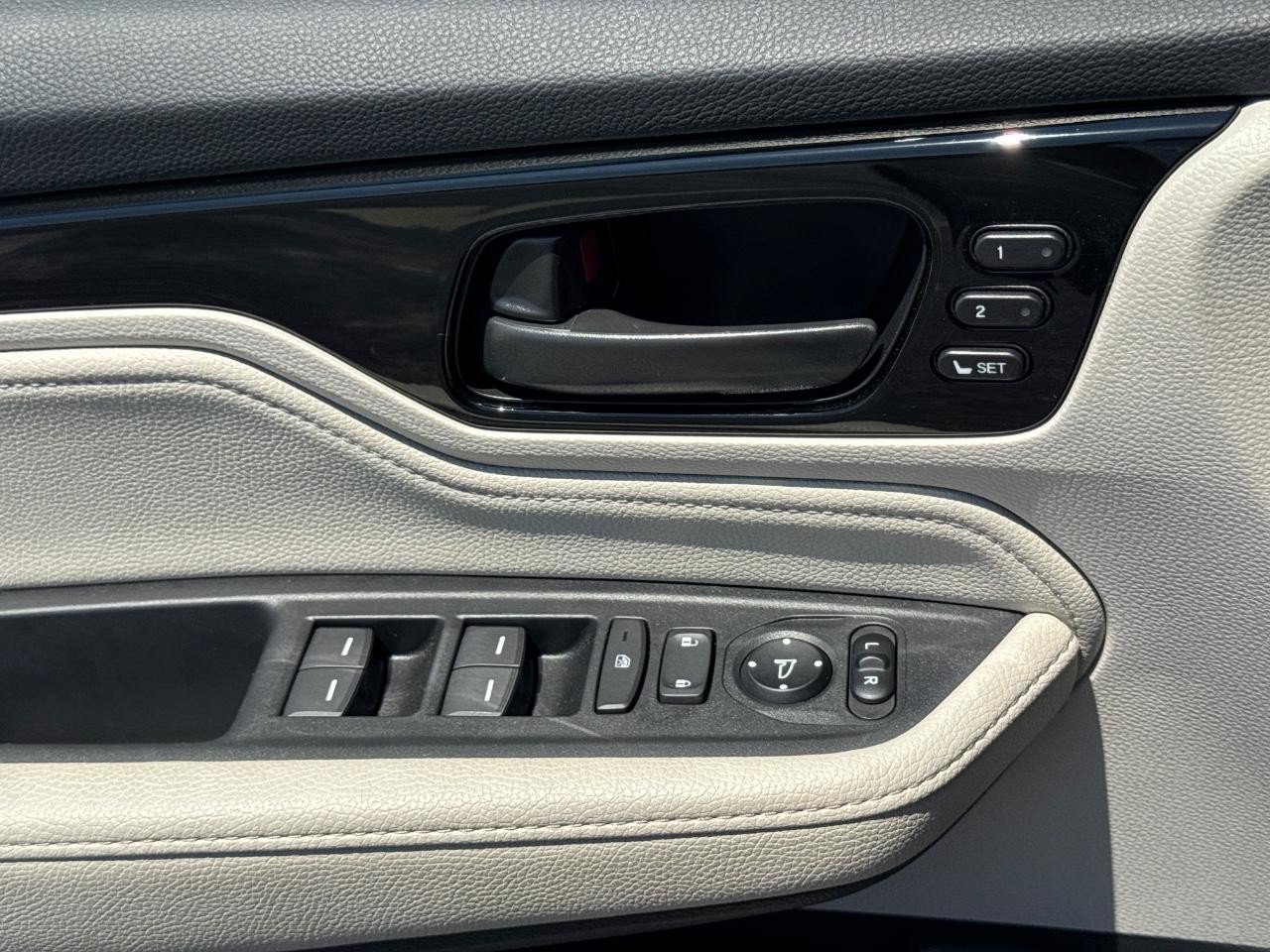 Certified 2026 Honda Odyssey Touring image 28