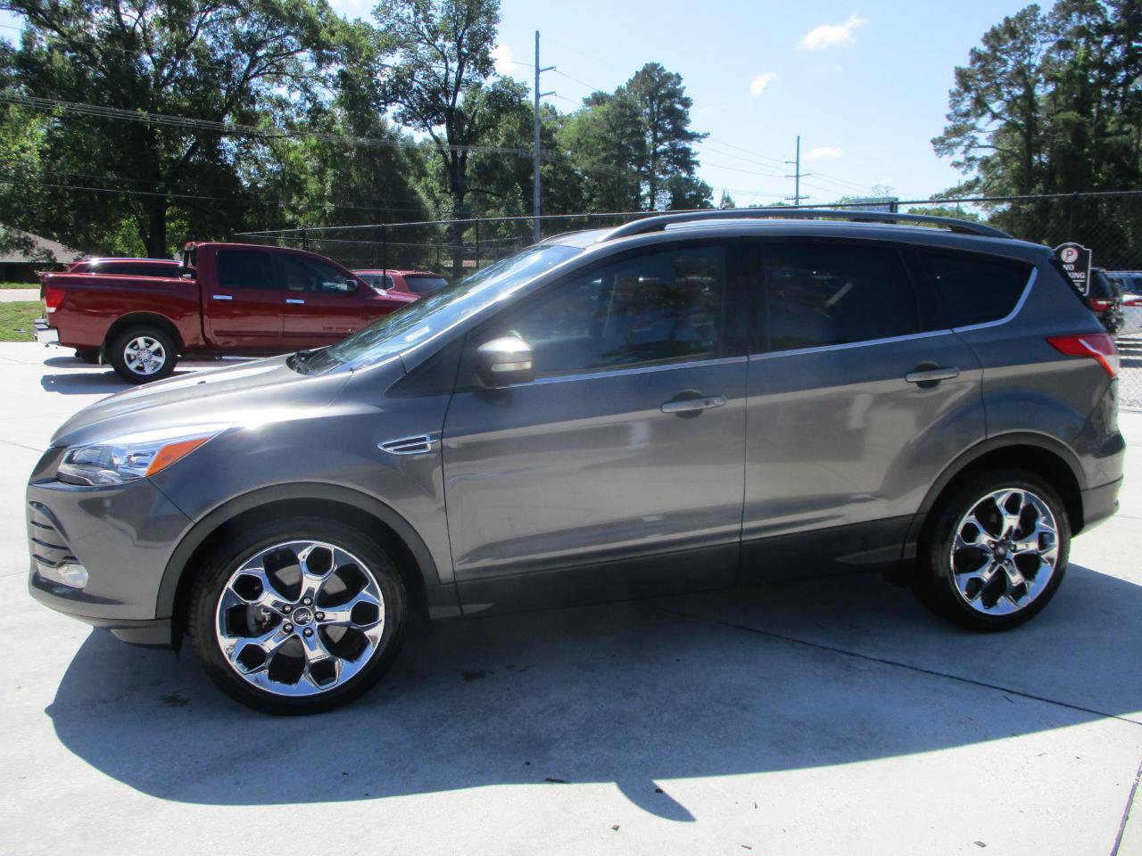 Used 2013 Ford Escape Titanium FWD image 25