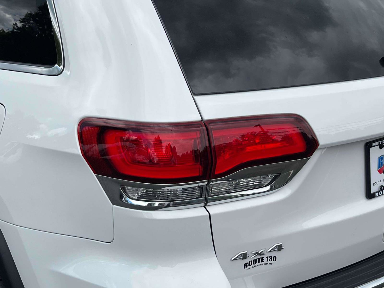 Used 2021 Jeep Grand Cherokee Limited AWD/4WD image 8