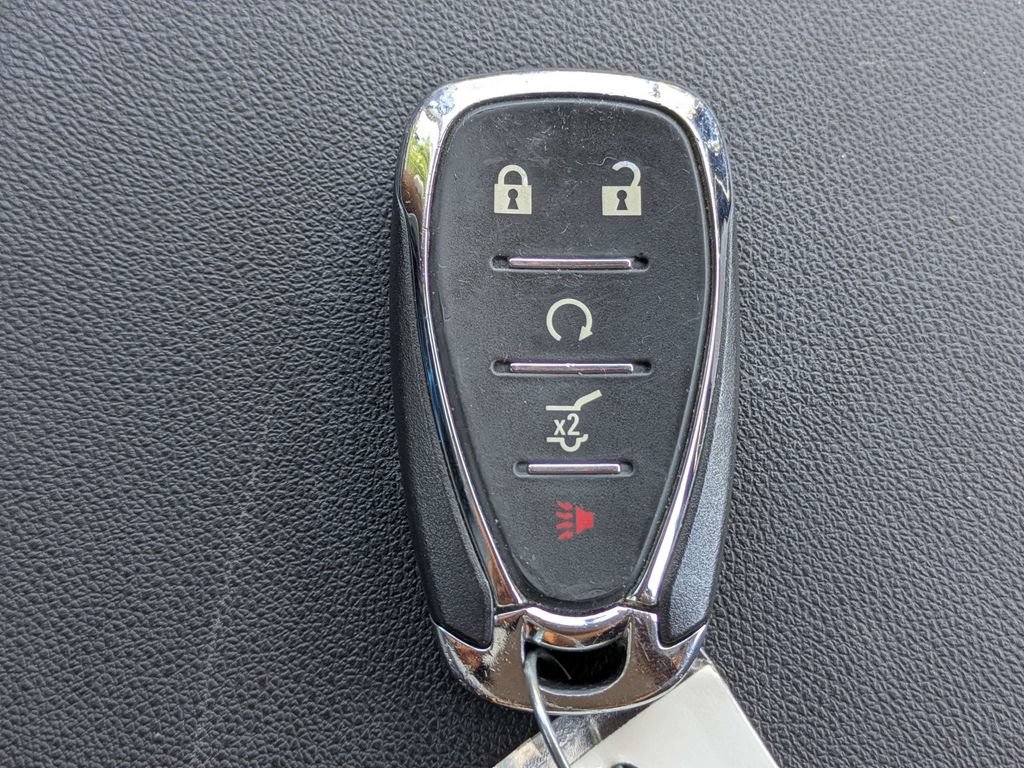 Used 2018 Chevrolet Equinox LT w/ Sun & Infotainment Package AWD/4WD image 30