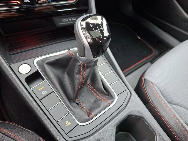 New 2026 Volkswagen Jetta GLI Autobahn FWD image 11