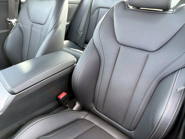 Used 2025 BMW 330i 330i image 18