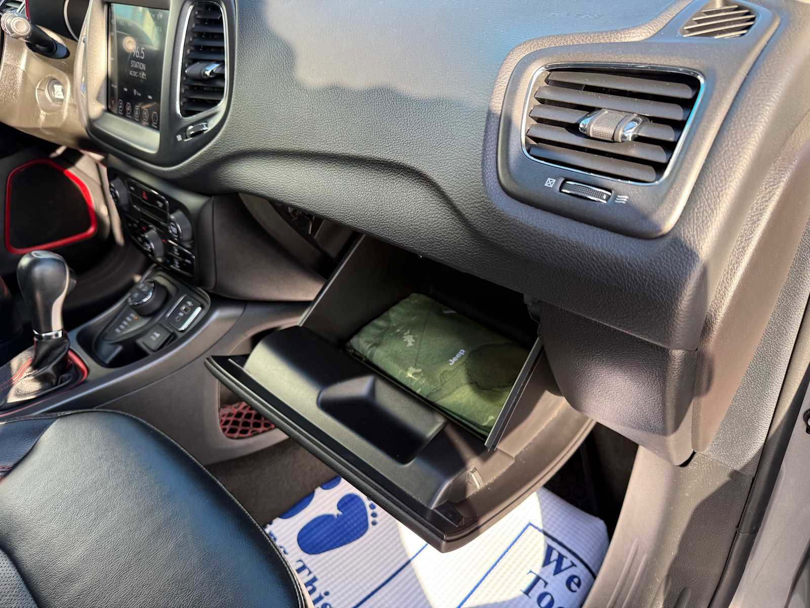 Used 2020 Jeep Compass Trailhawk w/ Leather Interior Group image 38