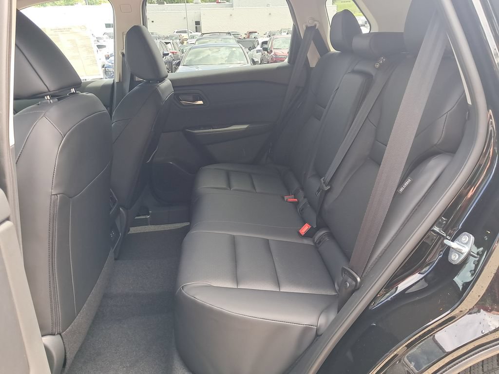 New 2026 Nissan Rogue Dark Armor AWD/4WD image 26