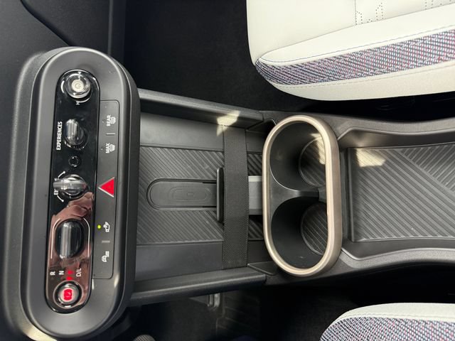 Certified 2026 MINI Cooper S FWD image 32