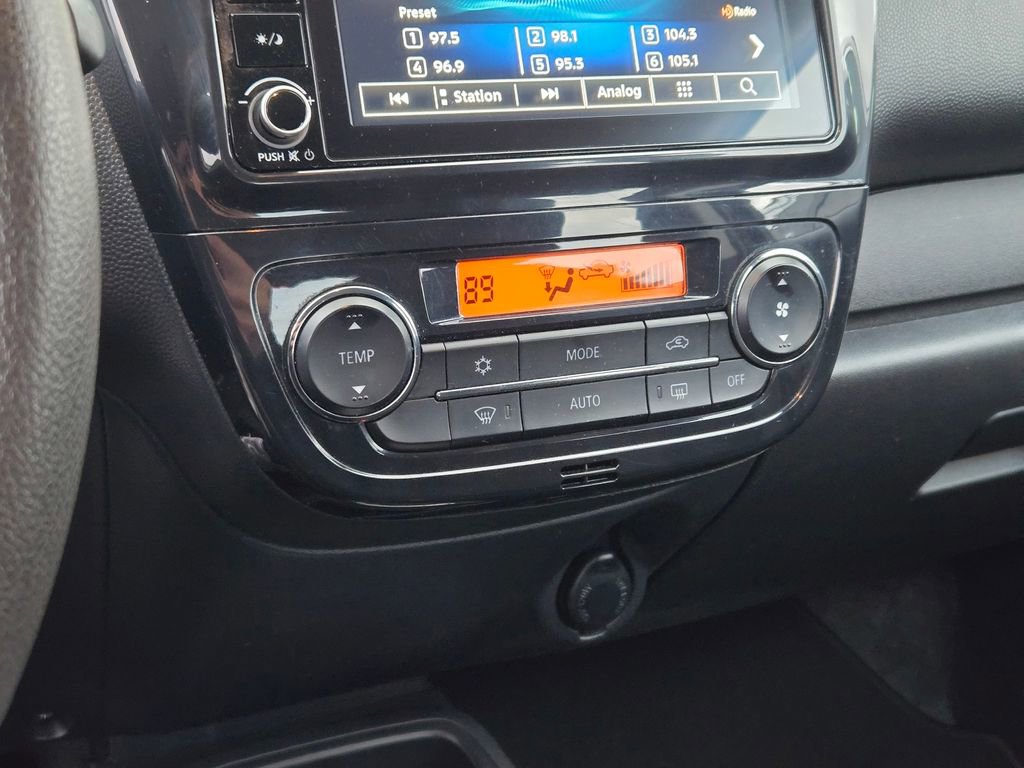 Used 2024 Mitsubishi Mirage ES image 33