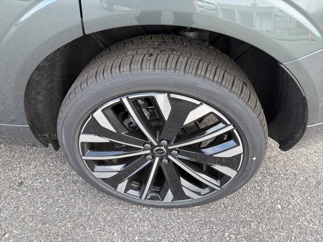 New 2026 Volvo XC60 B5 Ultra w/ Climate Package AWD/4WD image 7