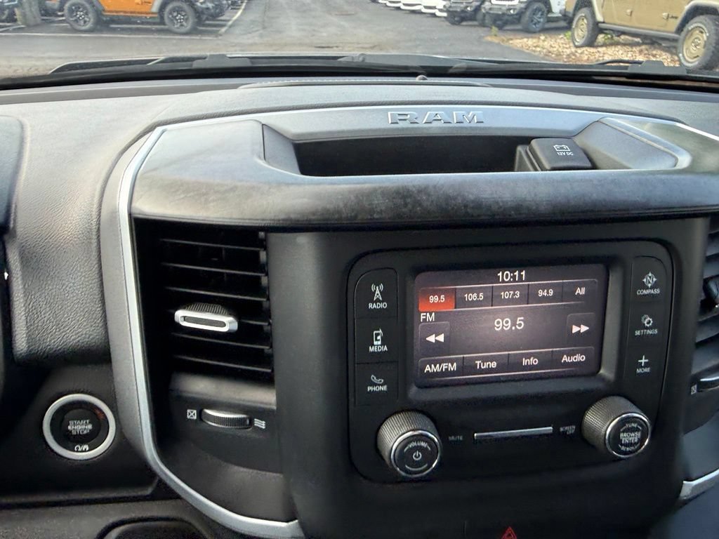 Used 2022 RAM 1500 Big Horn AWD/4WD image 23