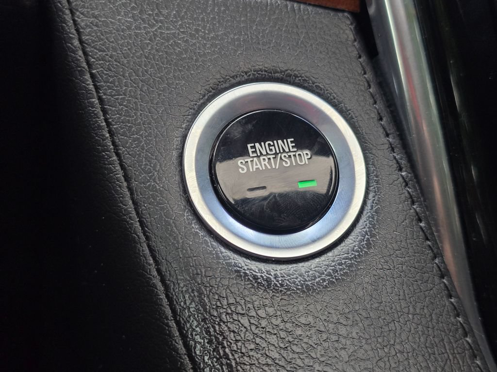 Used 2017 Cadillac Escalade Premium Luxury AWD/4WD image 39