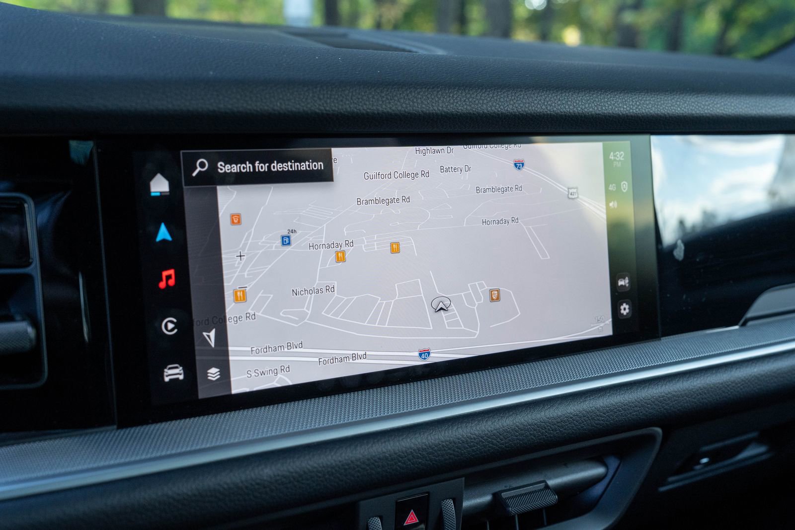 Certified 2025 Porsche Cayenne image 29