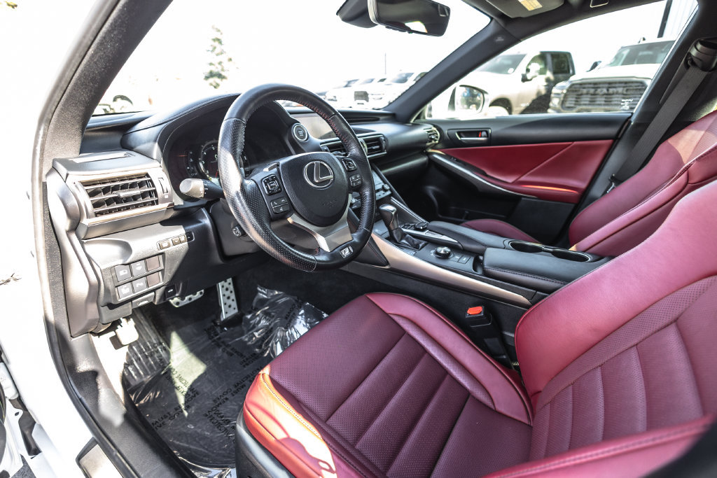 Used 2018 Lexus IS 350 AWD image 18