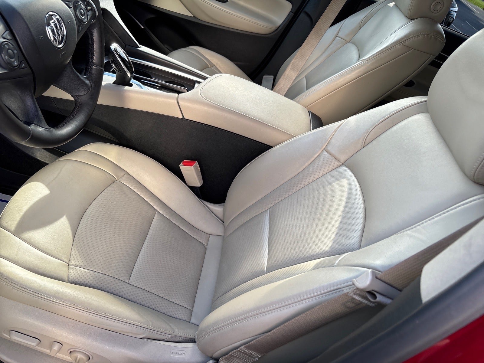 Certified 2019 Buick Enclave Premium AWD/4WD image 4