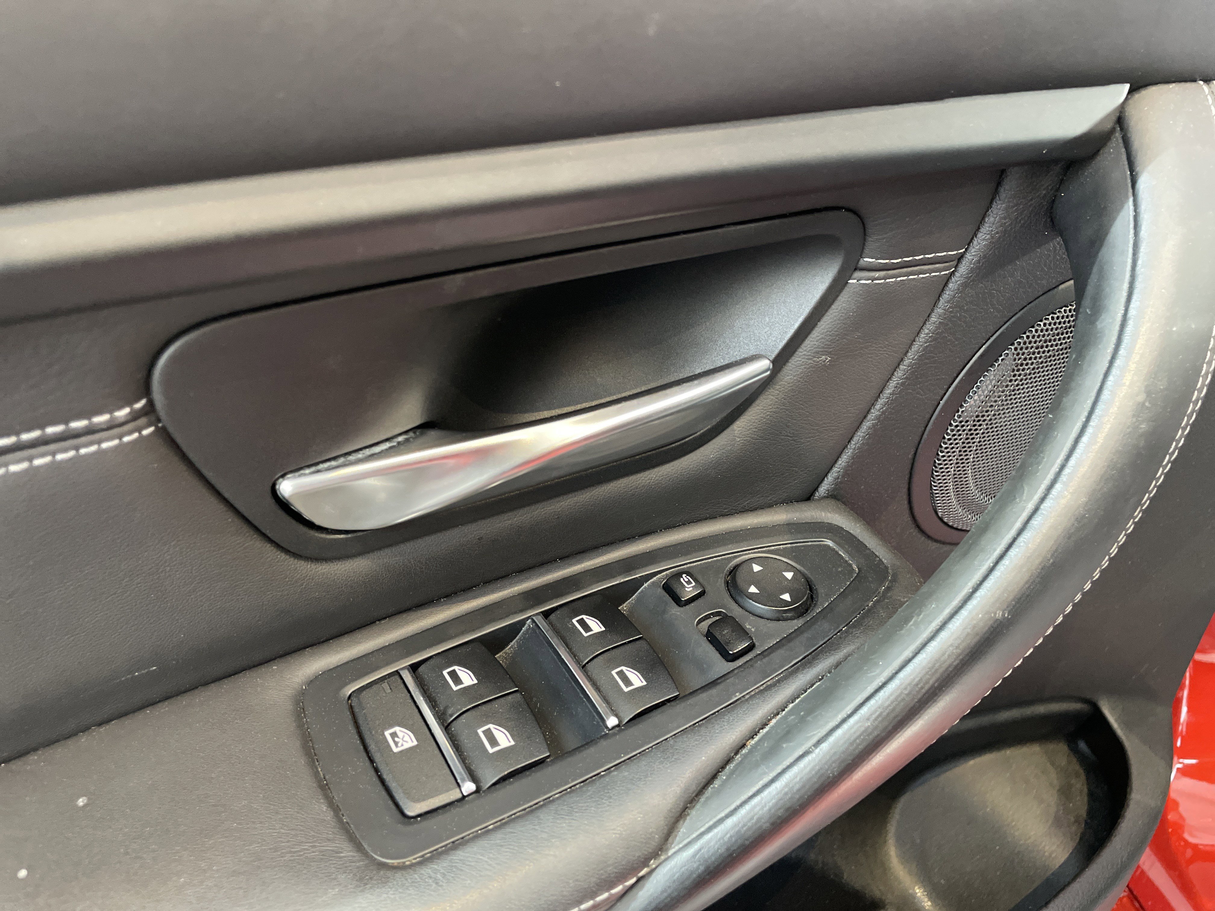 Used 2016 BMW M3 image 15