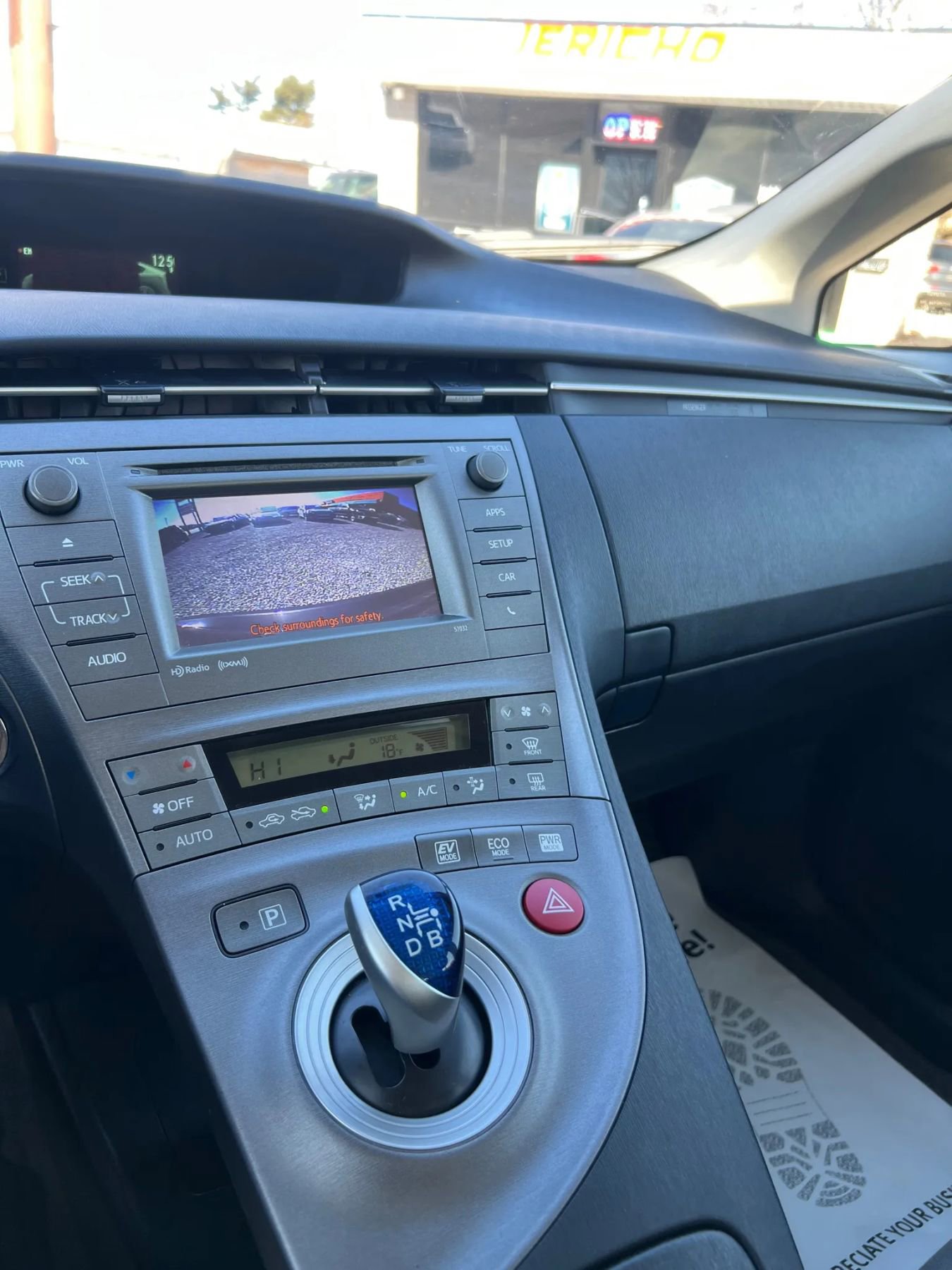 Used 2014 Toyota Prius Three image 11