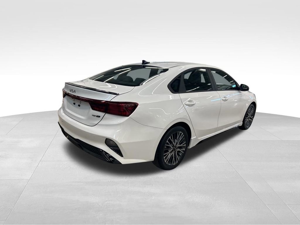 Used 2023 Kia Forte GT-Line image 31