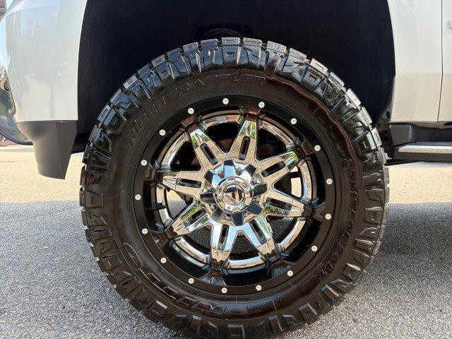 Used 2016 Chevrolet Suburban LTZ AWD/4WD image 20