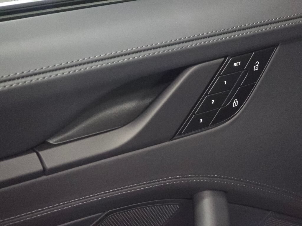 New 2026 Porsche 911 Carrera GTS RWD image 35