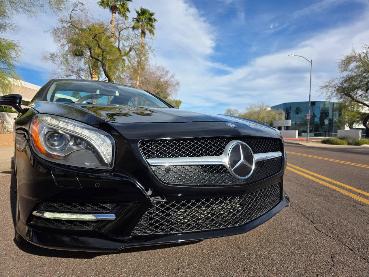 Used 2013 Mercedes-Benz SL 550 w/ Premium Pkg image 10