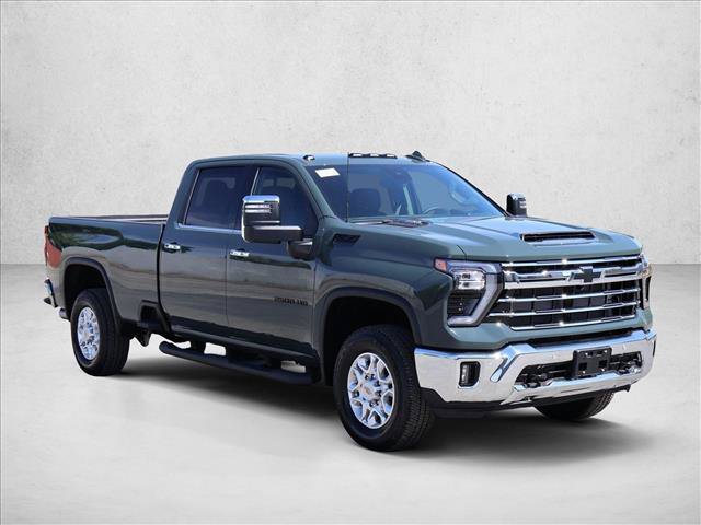 New 2026 Chevrolet Silverado 2500 LTZ w/ LTZ Premium Package AWD/4WD image 6