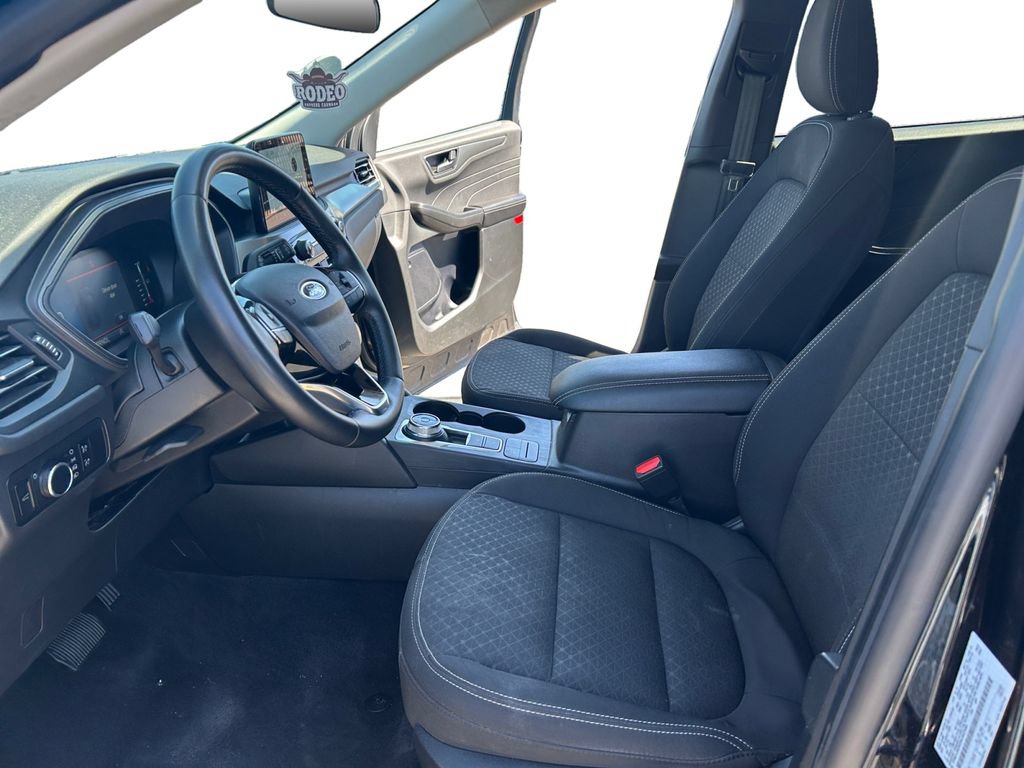 Used 2024 Ford Escape Active AWD/4WD image 13