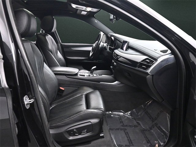 Used 2019 BMW X6 xDrive35i w/ M Sport Package image 22