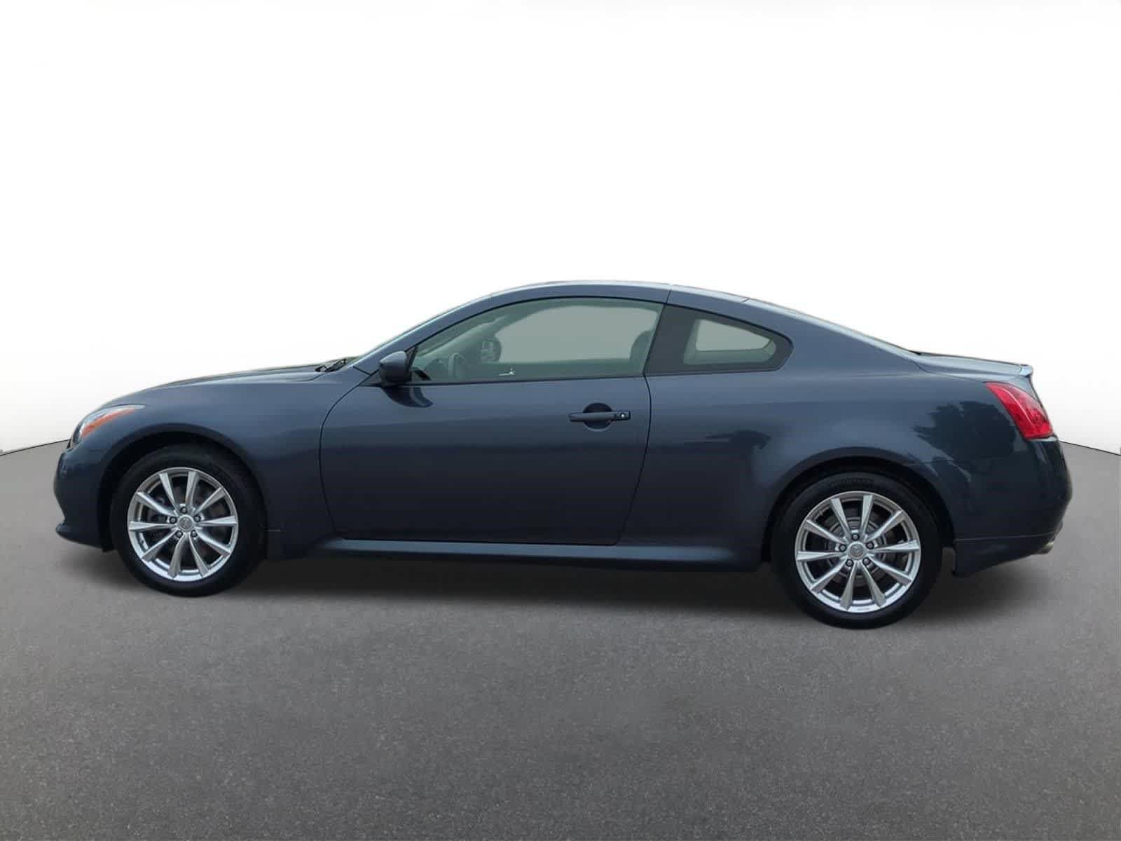 Used 2013 INFINITI G37 x Coupe w/ Premium Pkg AWD/4WD image 3