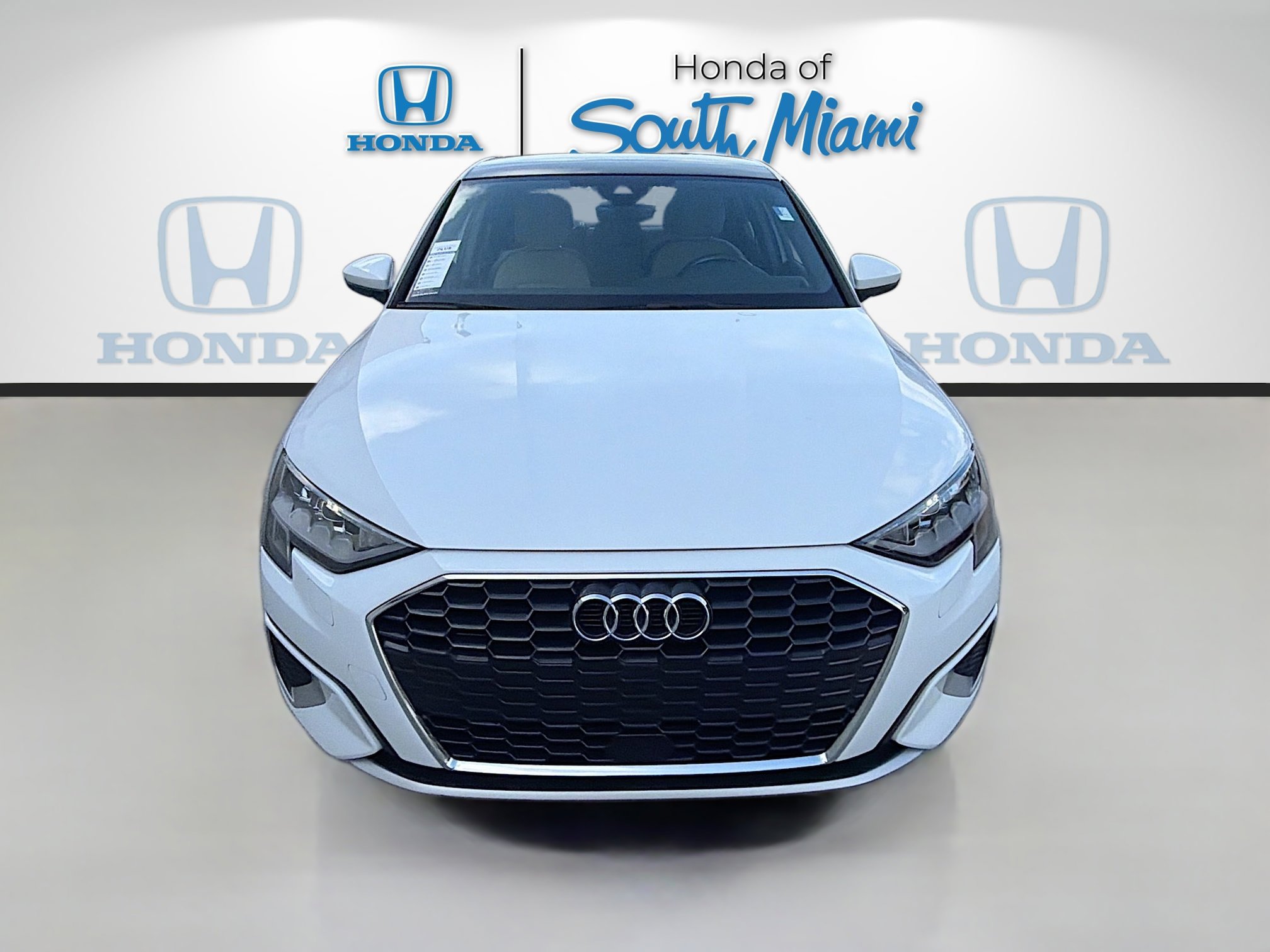 Used 2022 Audi A3 2.0T Premium FWD image 2