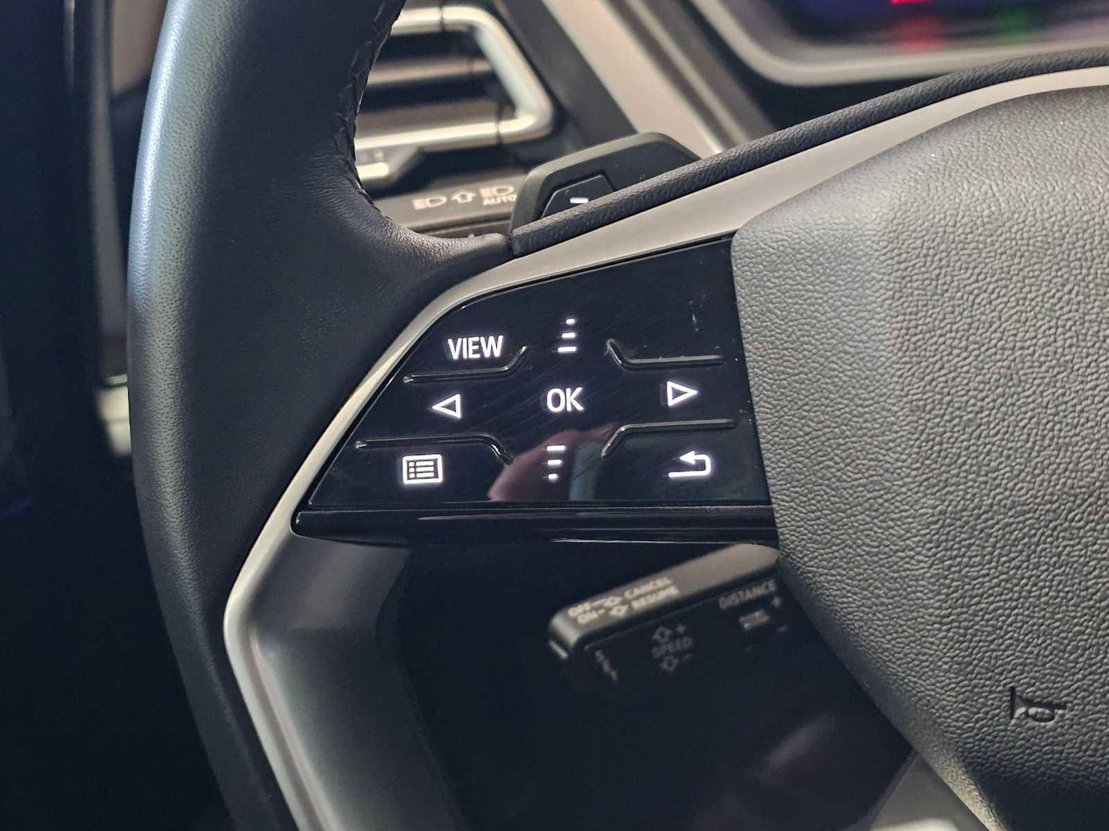 Used 2023 Audi Q4 e-tron Premium Plus w/ Premium Plus image 27