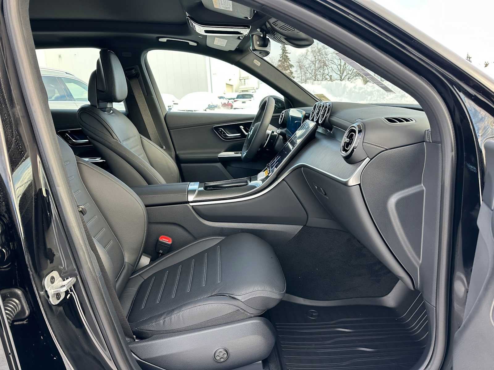 New 2026 Mercedes-Benz GLC 43 AMG 4MATIC image 10