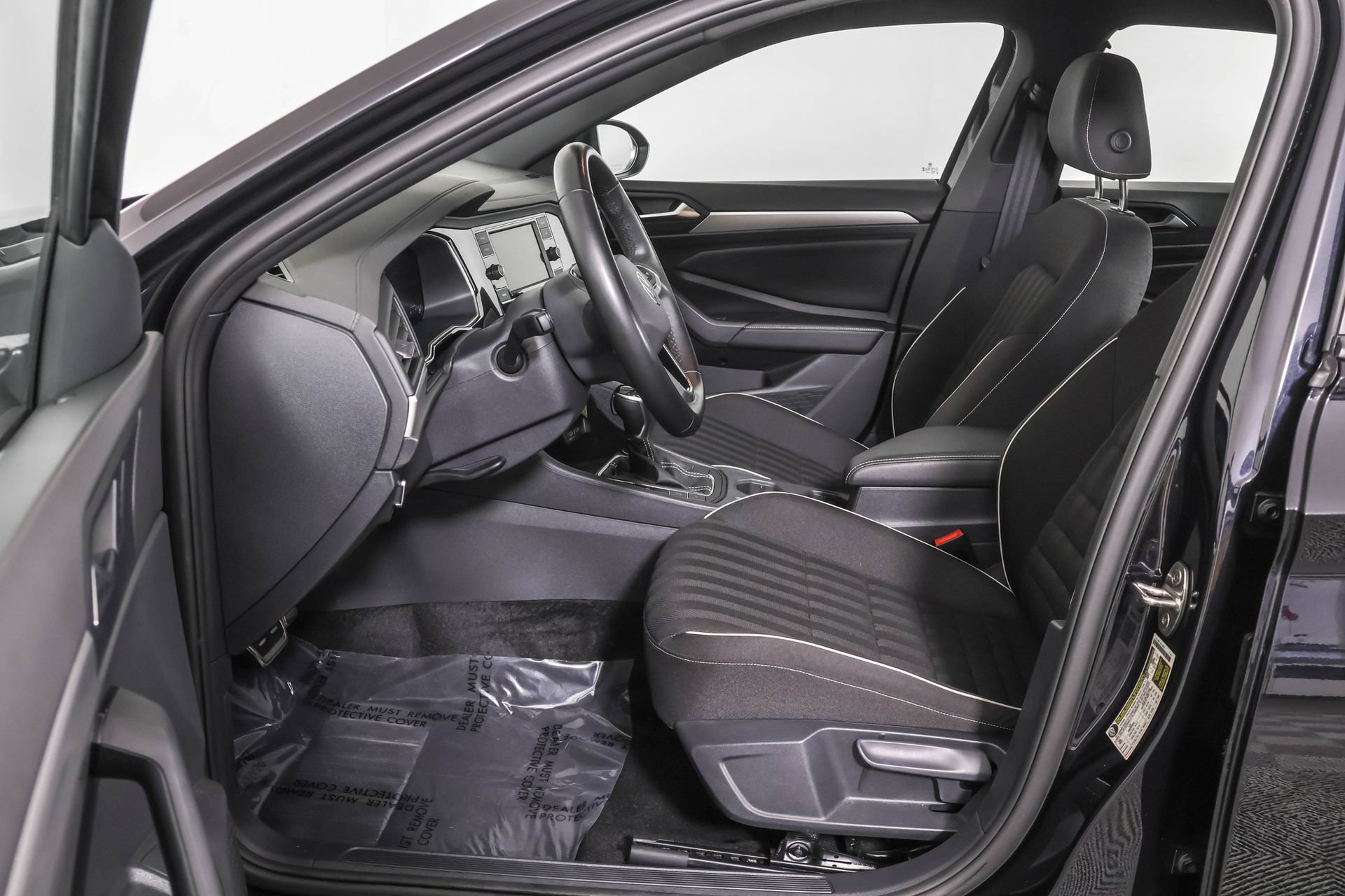 Used 2024 Volkswagen Jetta Sport FWD image 7