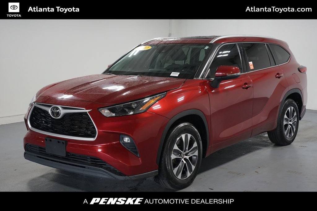 Used 2022 Toyota Highlander XLE