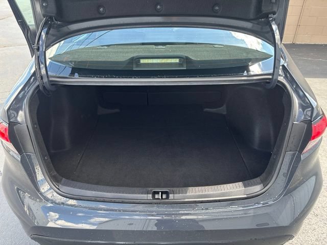 Used 2024 Toyota Corolla LE FWD image 29