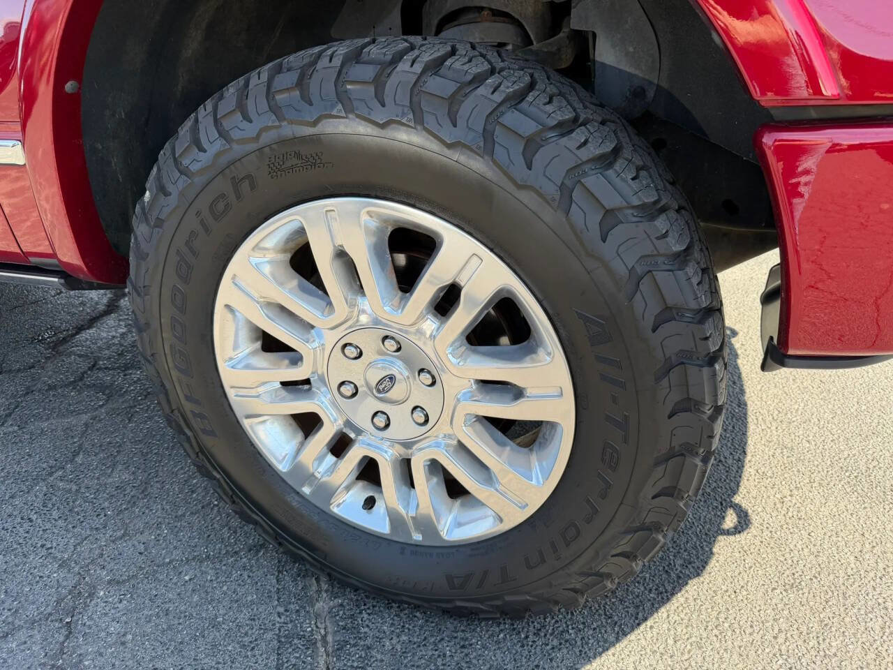 Used 2014 Ford F150 Platinum image 96