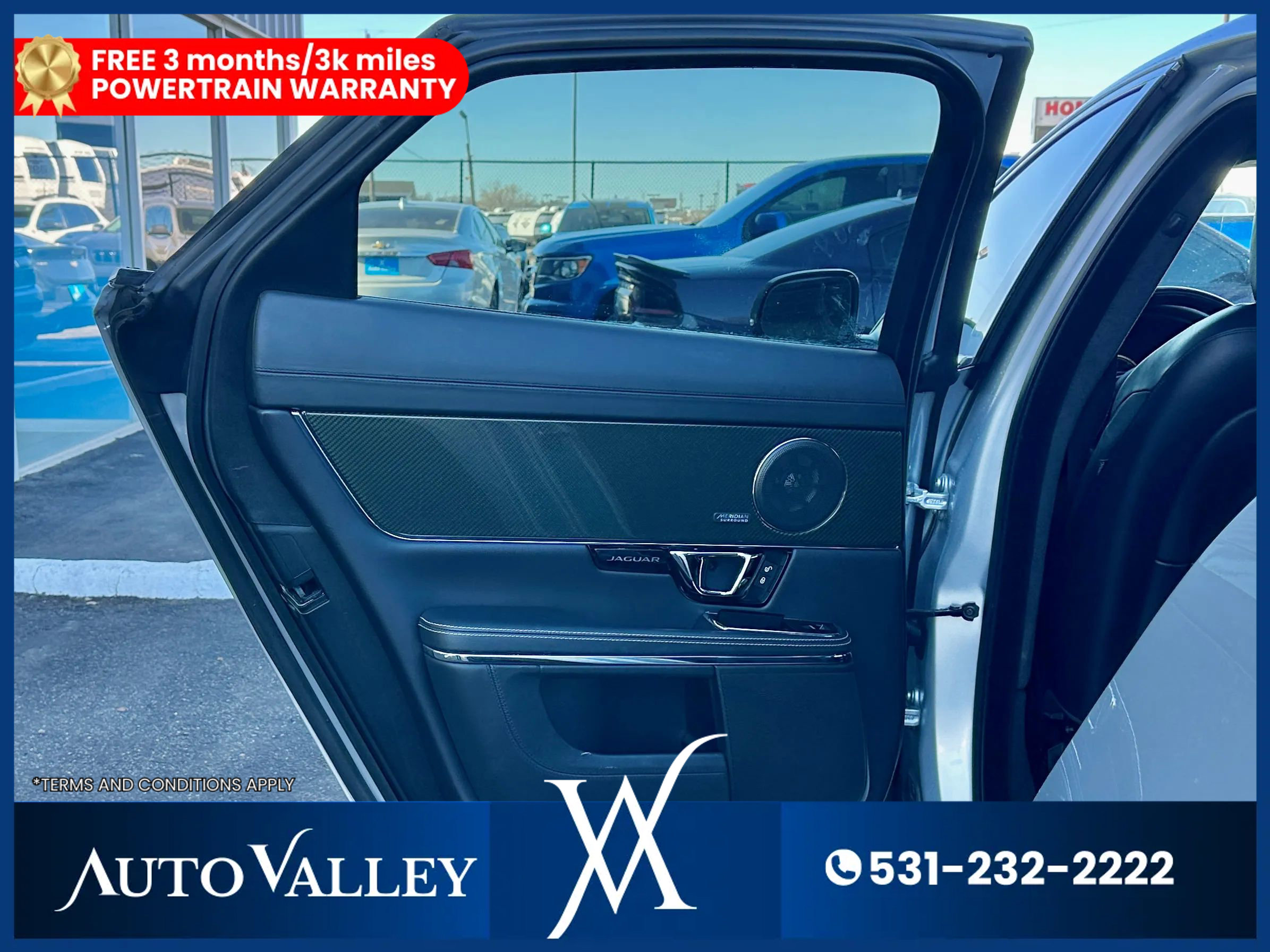 Used 2015 Jaguar XJ AWD image 22