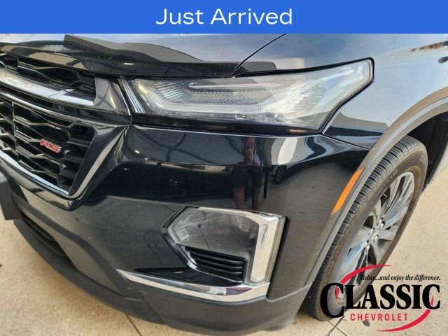 Used 2023 Chevrolet Traverse RS image 15