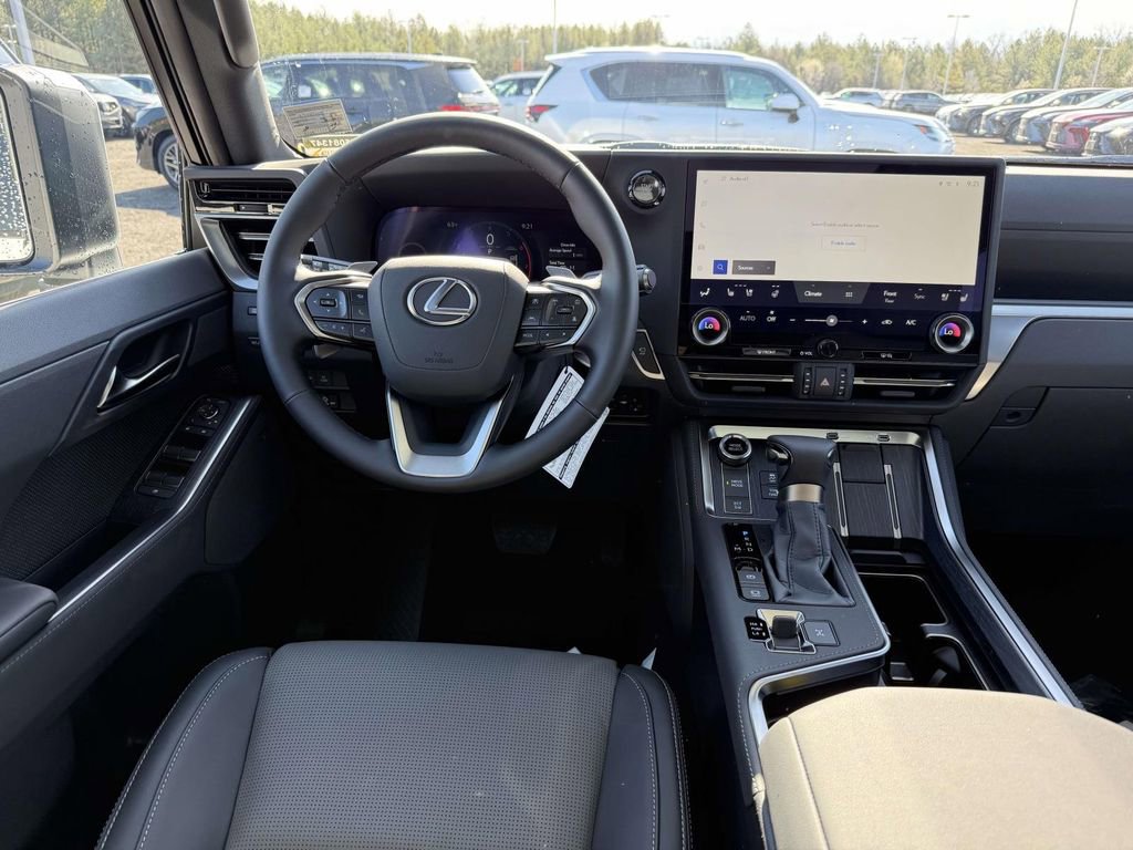 New 2026 Lexus GX 550 Luxury+ image 8