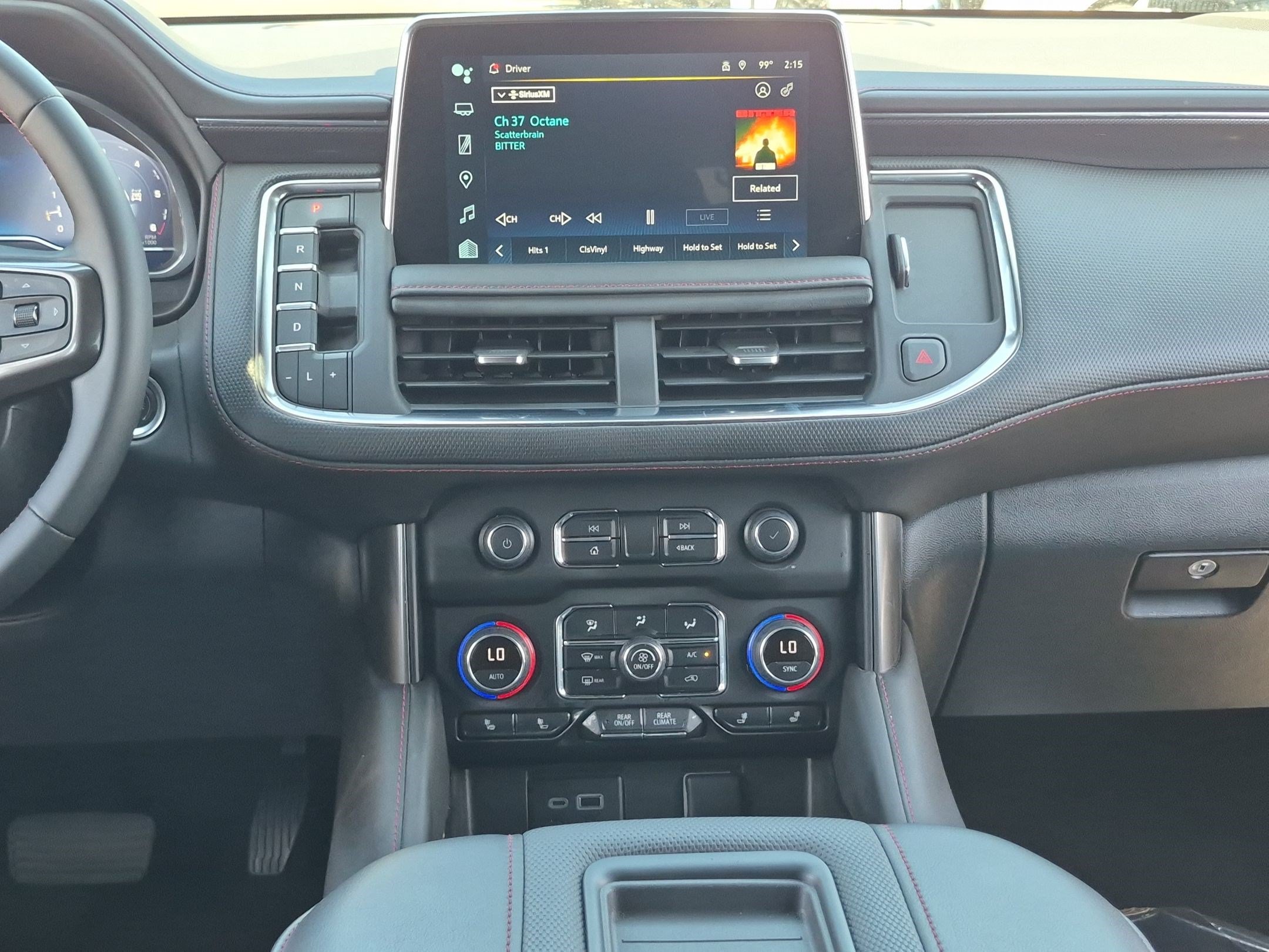 Used 2023 Chevrolet Suburban RST AWD/4WD image 30
